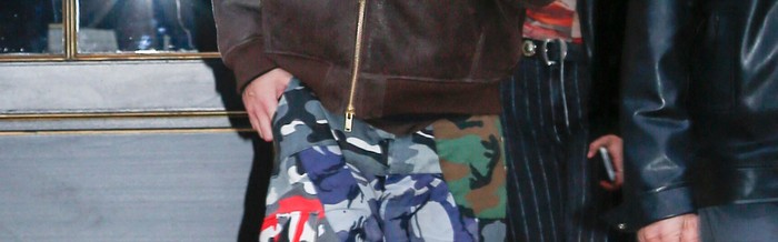 博鱼官网-罗伯特帕丁森巴黎迪奥秀后离开酒店|罗伯特·帕丁森|迪奥(Dior)|迪奥（Dior）_新浪娱乐_新浪新闻