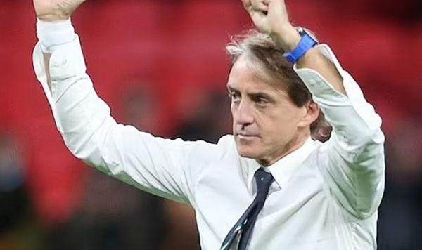 博鱼-曼奇尼：西班牙无锋让我惊讶 博努奇：点球不知选谁