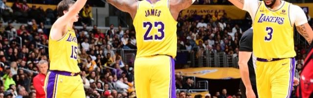 博鱼-湖人将里夫斯视为非卖品 米切尔交易会成唯一例外