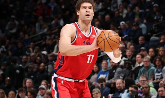 博鱼-被国王内线各种打爆！快船对于内线老将的使用方式存在巨大的问题